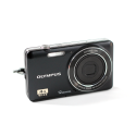 Olympus D-700