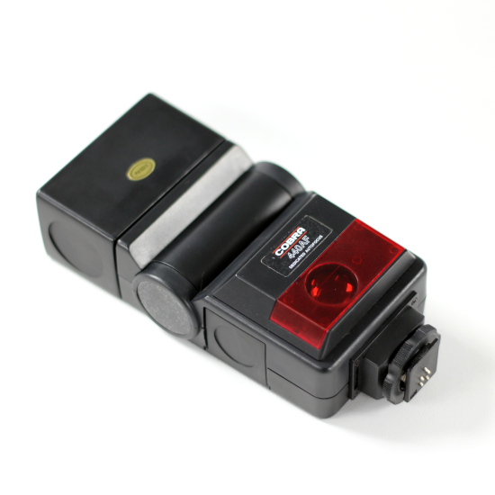 Cobra 440AF Dedicated Flash 