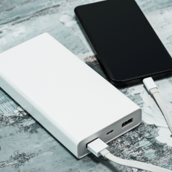 Chargers/Power Banks